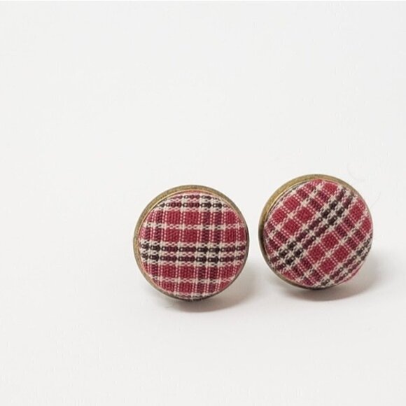 New Handmade | Upcycled Button Stud Earrings - Picture 1 of 4